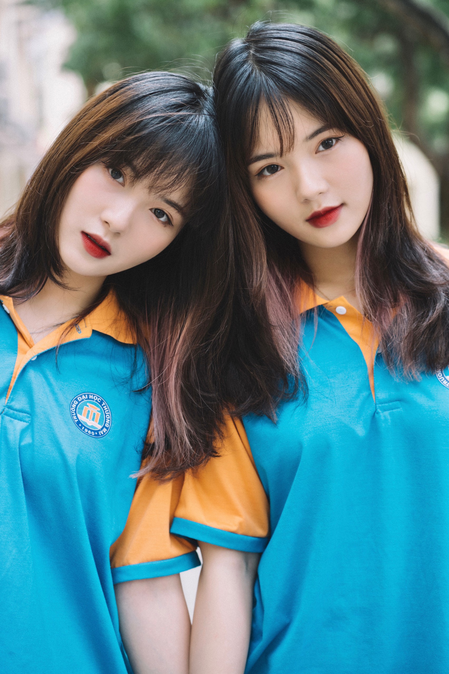 Cặp chị em song sinh Hằng - Nga nổi tiếng ở Đại học Thương mại - 2