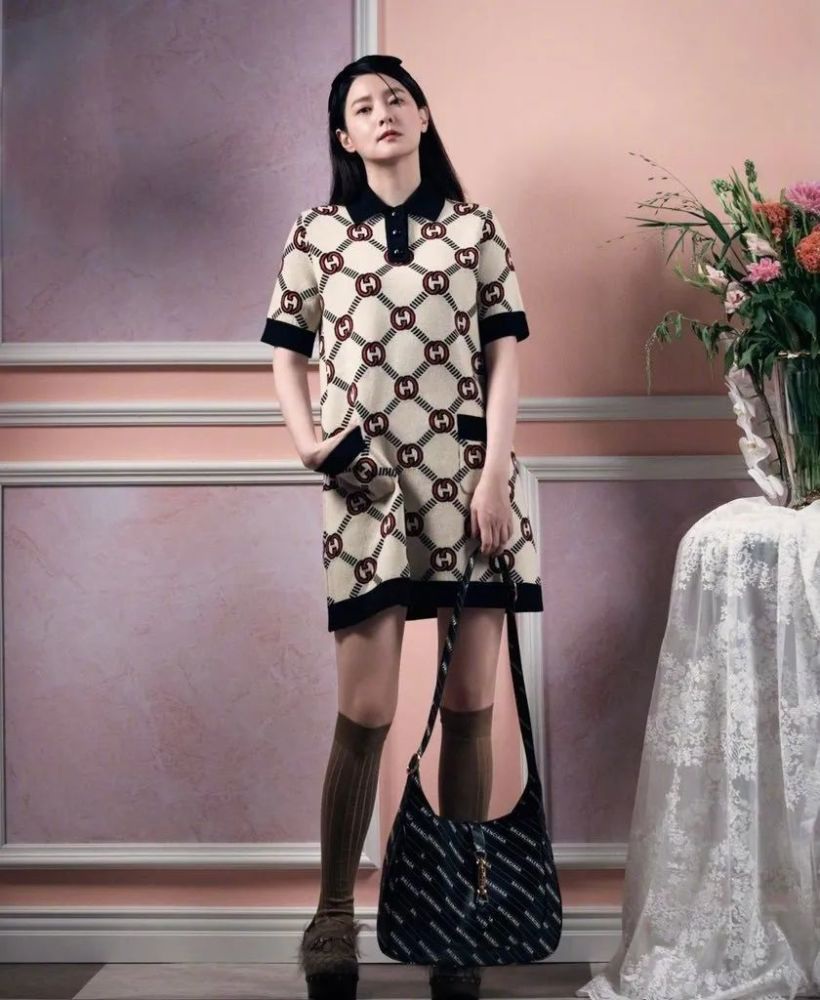 Đỉnh cao nhan sắc tuổi 50 của Nàng Dae Jang Geum Lee Young Ae - 11