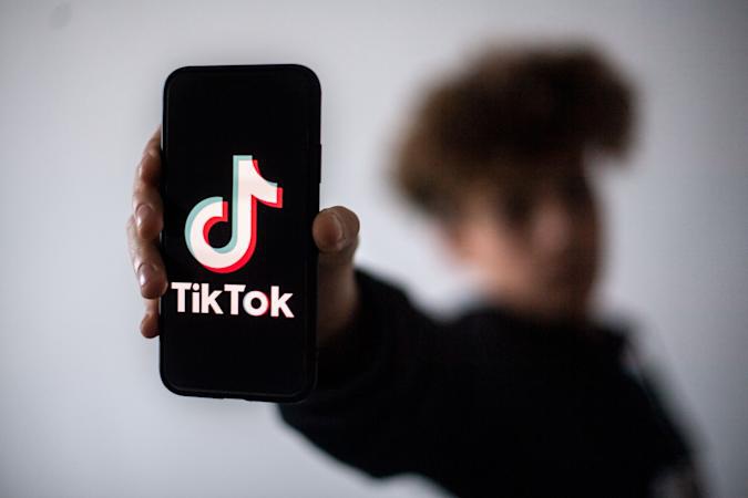 Trẻ em Trung Quốc chỉ được dùng TikTok 40 phút mỗi ngày - 1