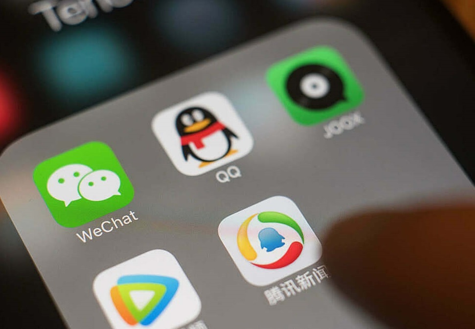 Nhiều ứng dụng lớn của Trung Quốc như WeChat, QQ, Taobao bị phát hiện tự ý quét ảnh trên smartphone của người dùng.