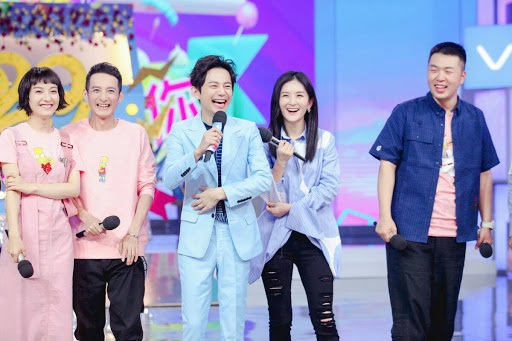 Showbiz Hàn Quốc và Trung Quốc cấm sóng MC, nghệ sĩ có vết nhơ - 4
