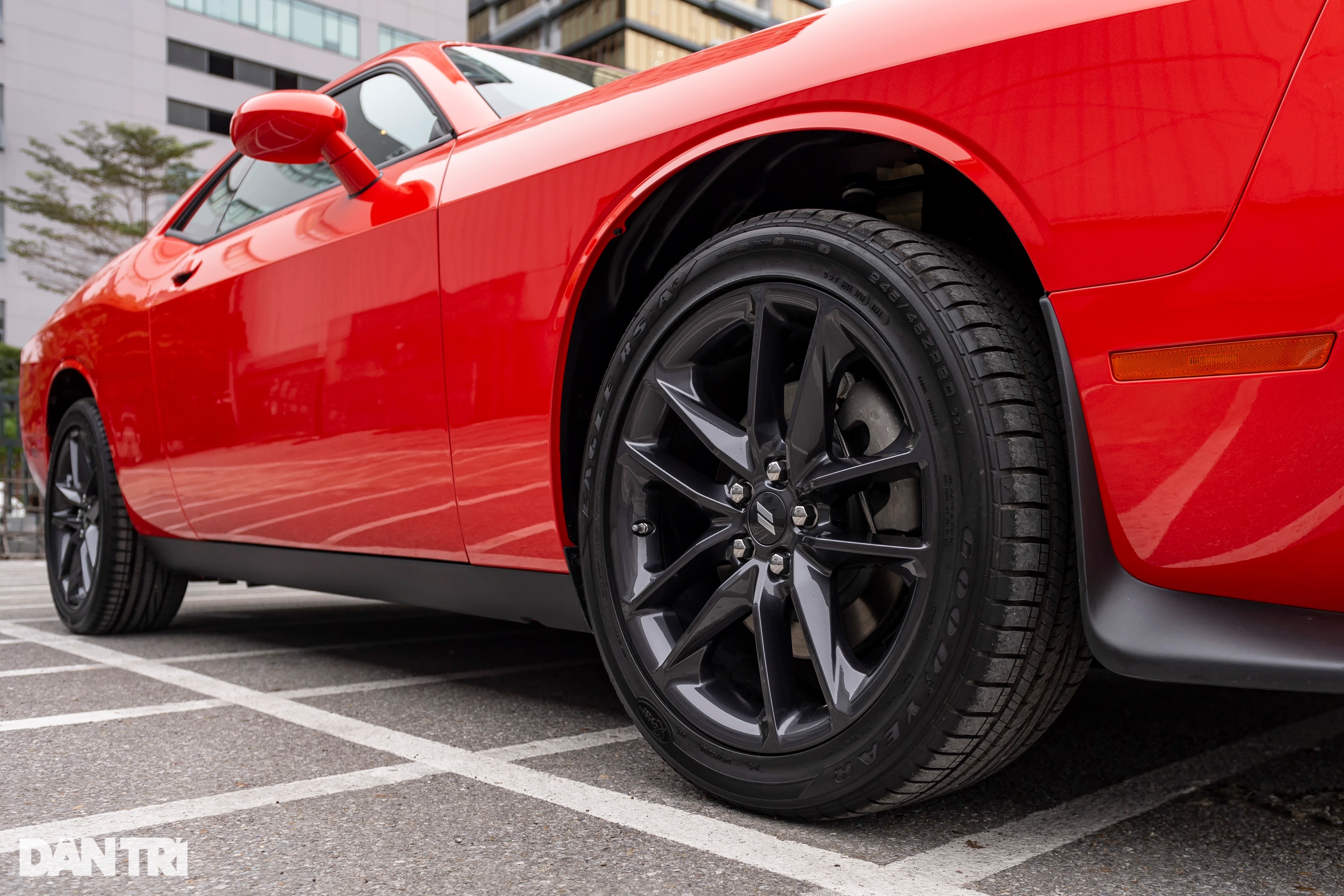 Dodge Challenger GT 2021 màu độc về Việt Nam, giá khoảng 3,8 tỷ đồng - 8