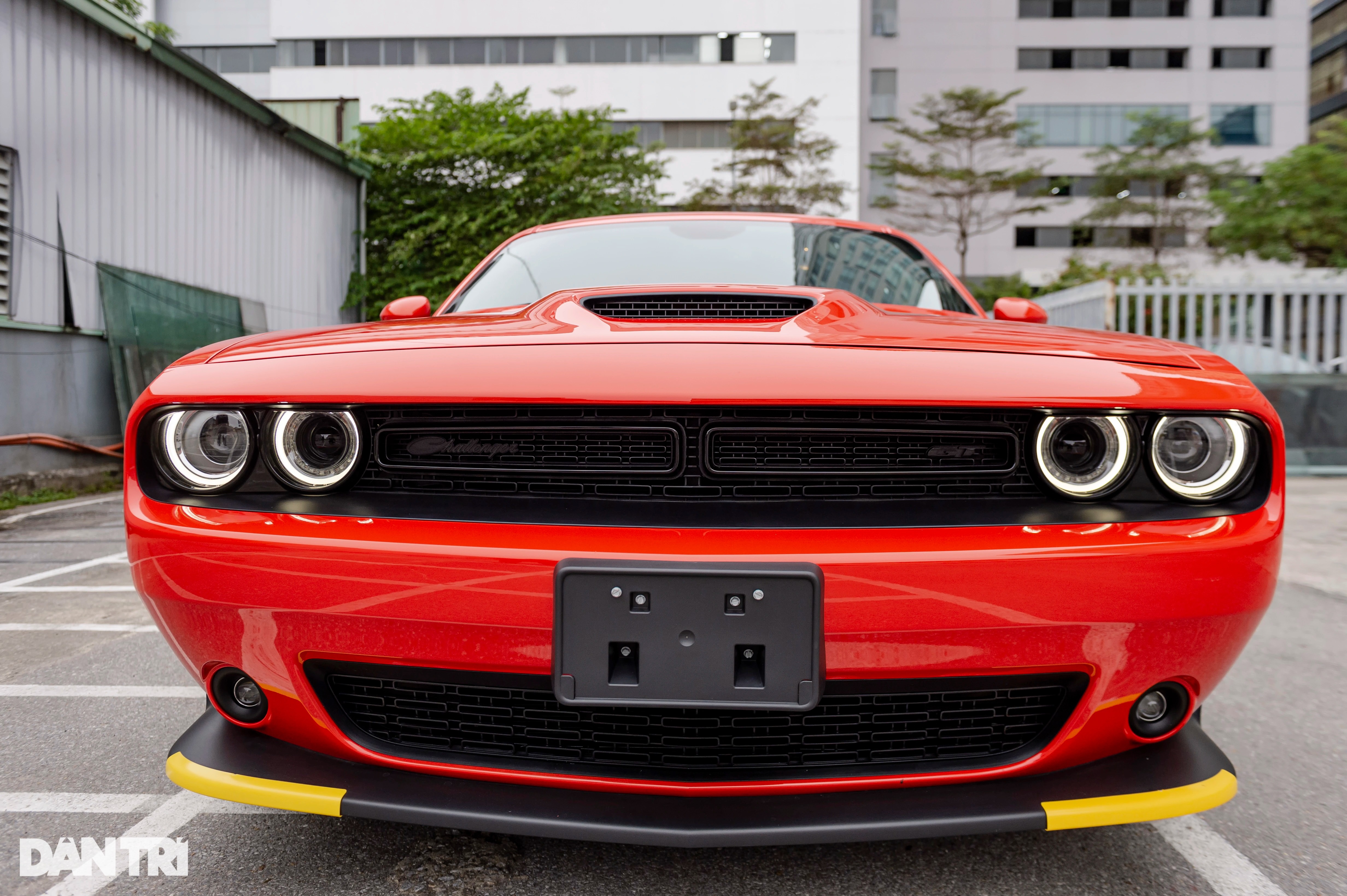 Dodge Challenger GT 2021 màu độc về Việt Nam, giá khoảng 3,8 tỷ đồng - 3