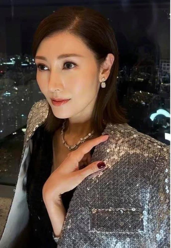 Cuộc sống làm dâu hào môn của hoa hậu đẹp nhất Hồng Kông - 9