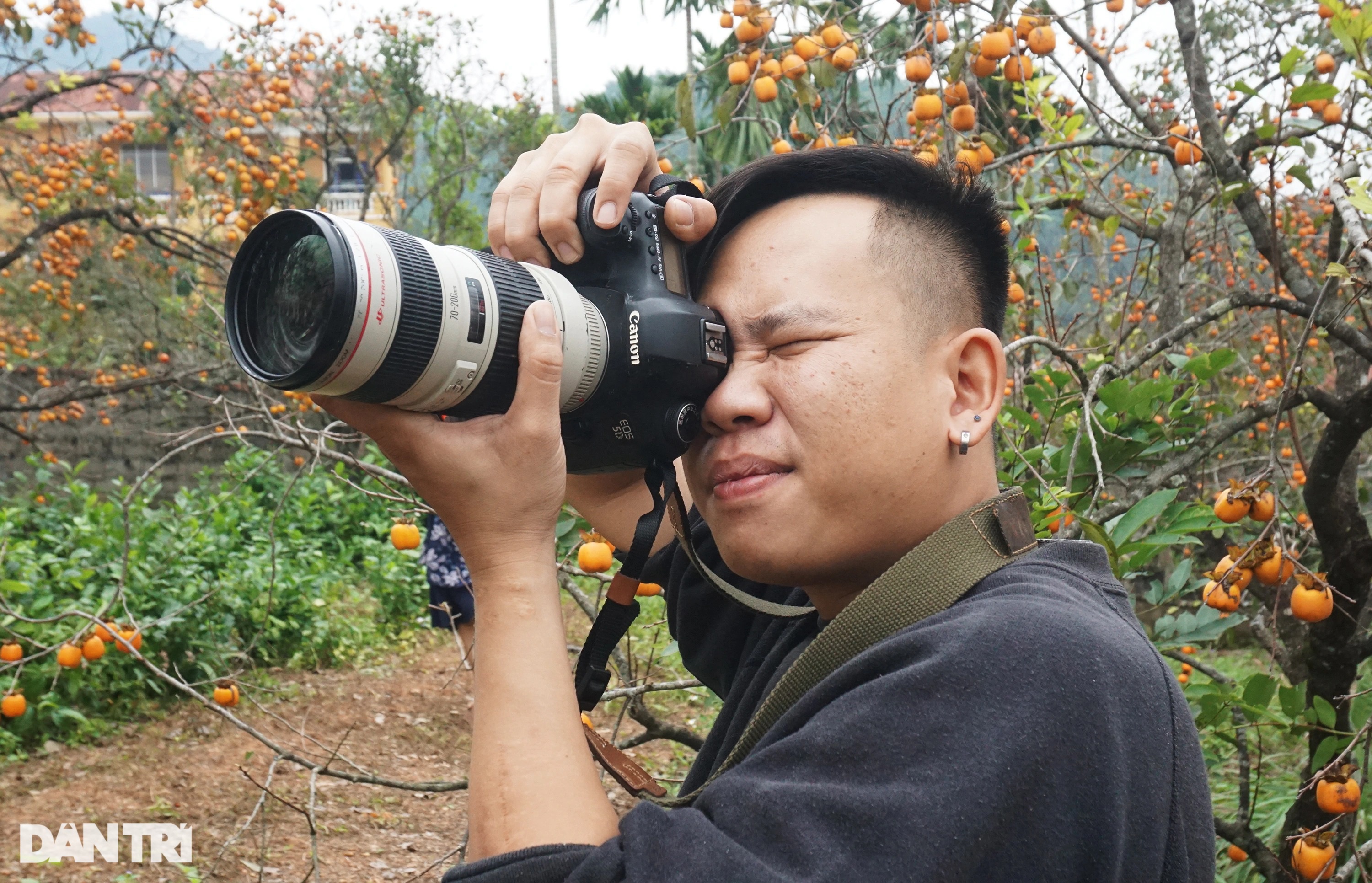 Những người ngắm đời qua khe hẹp, kiếm tiền triệu mỗi ngày - 7