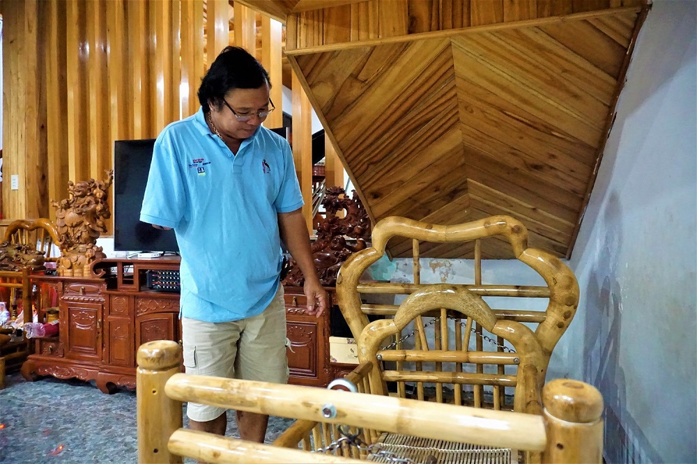 Đồ dùng độc nhất vô nhị từ gốc tre của người đàn ông một tay - 5