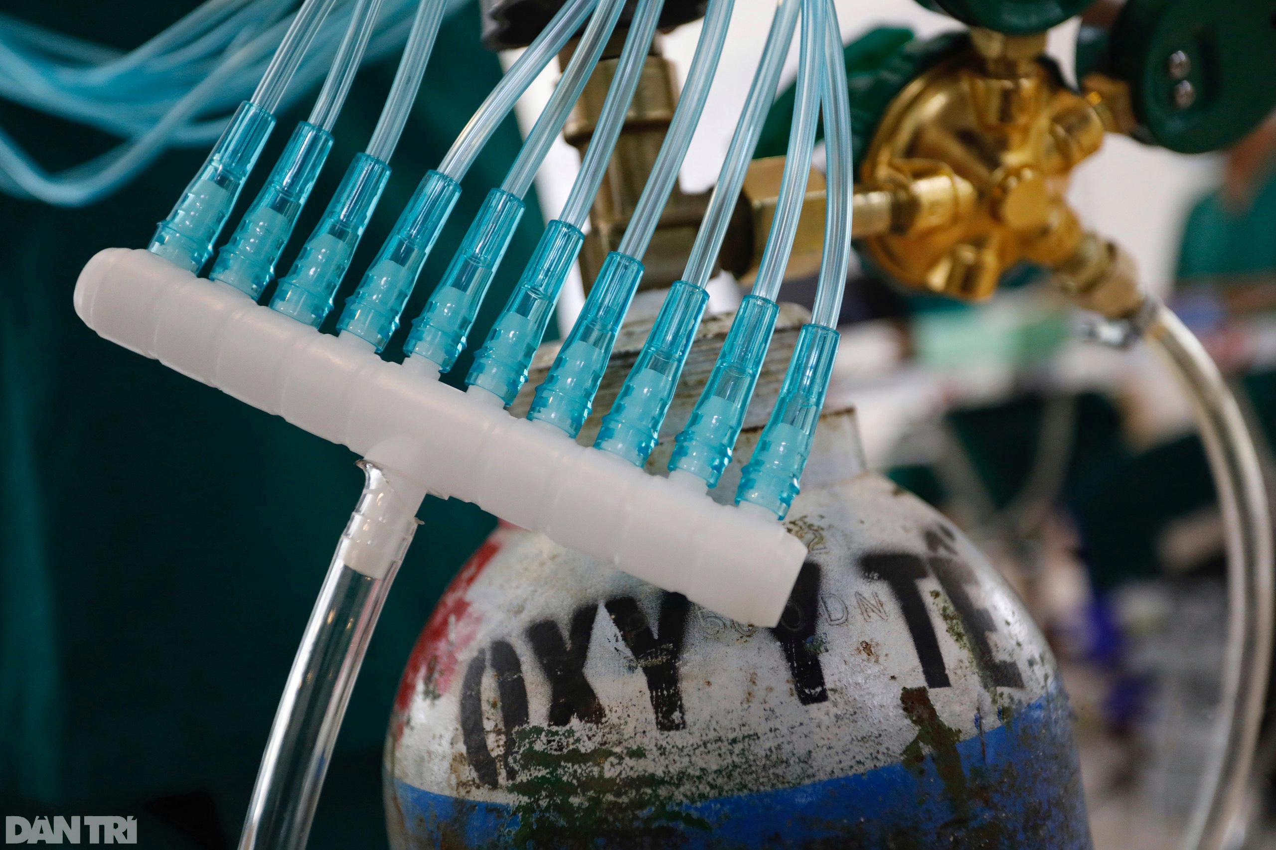 11 dấu hiệu F0 điều trị tại nhà cần chuyển viện cấp cứu - 1