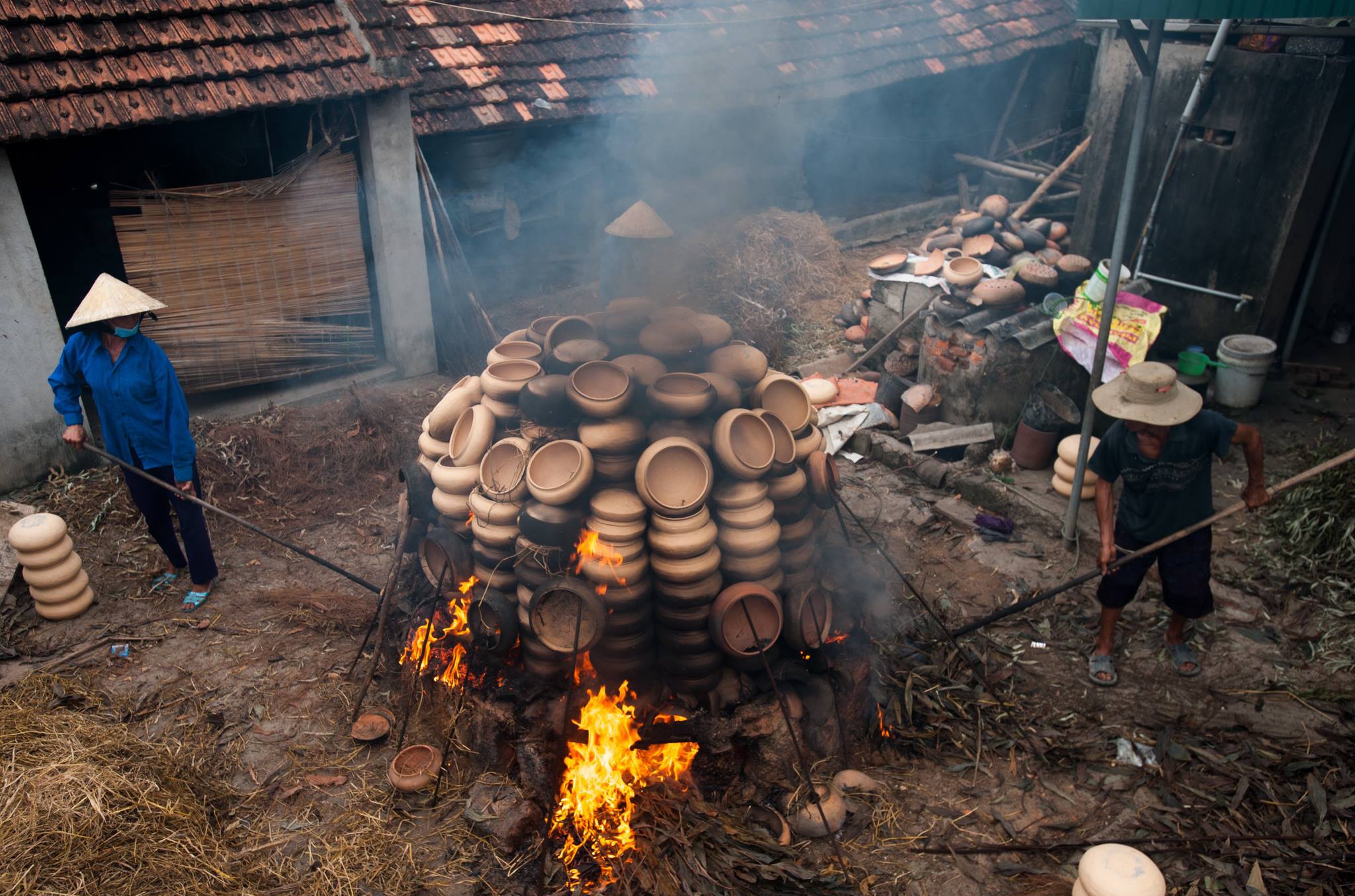 Người mắc nghiệp với nghề ngồi tức ngực, đứng rát da - 7