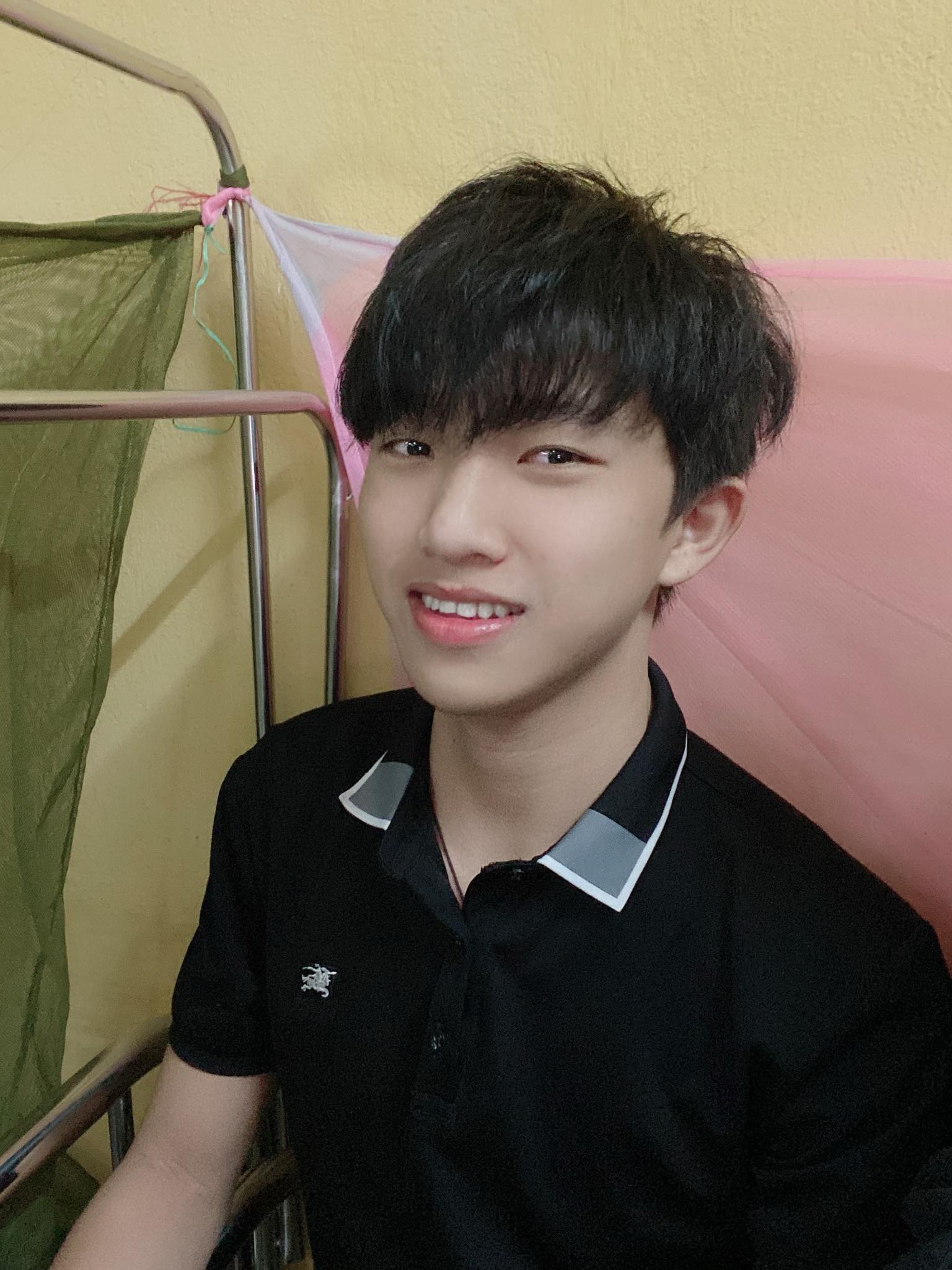 Gặp cô giáo trong khu cách ly, nam sinh được đặc cách dạy kèm miễn phí - 3