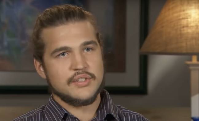 Diện mạo sau 21 năm của cậu bé có cơ bắp cuồn cuộn gây sốt khắp thế giới - 6