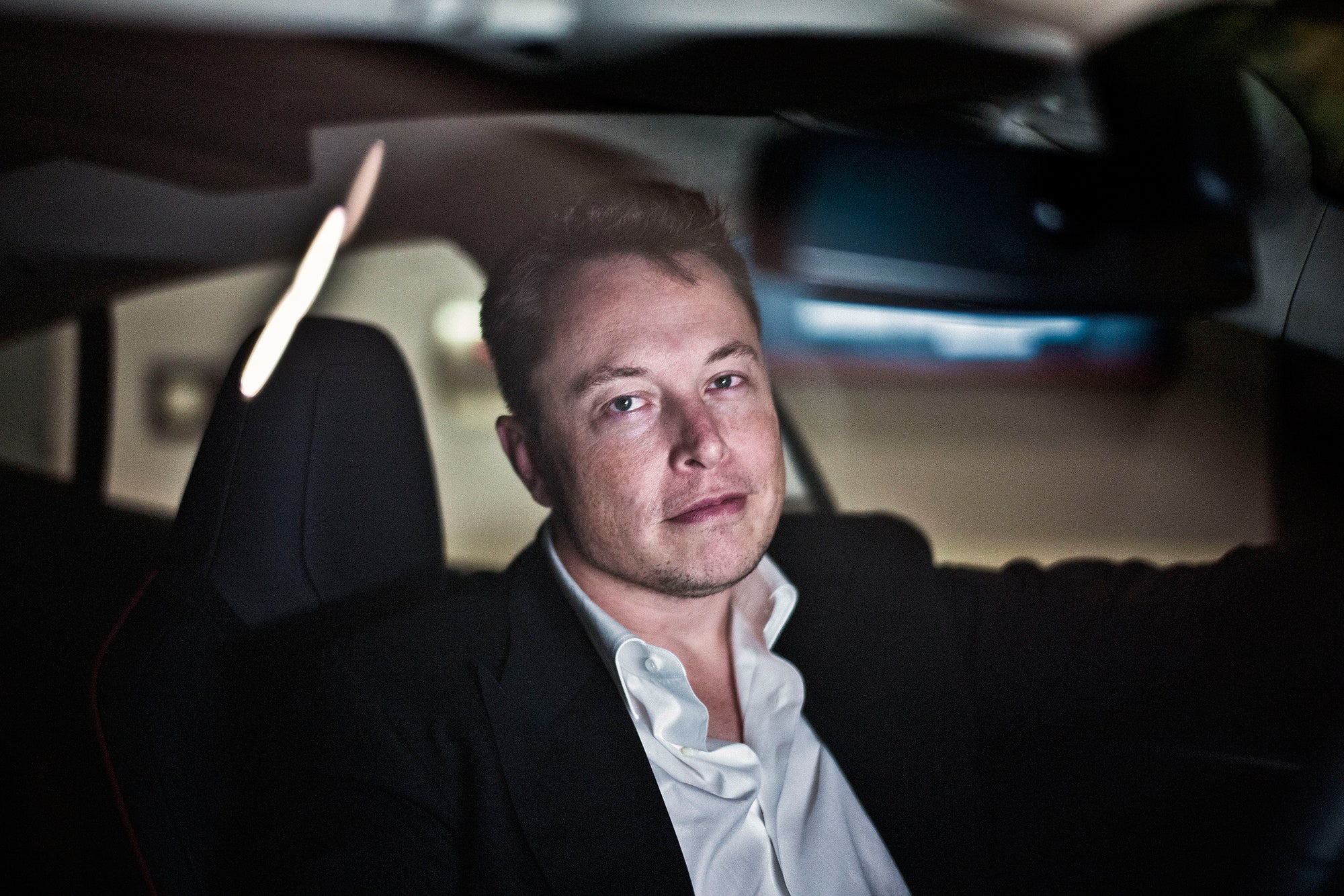 Elon Musk: Giàu nhất thế giới, sợ nhất cô đơn, chuyên hẹn hò sao showbiz - 12