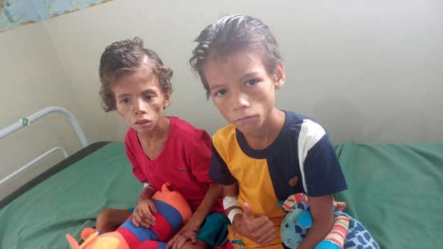 Two boys miraculously survived 4 weeks lost in the jungle - 1