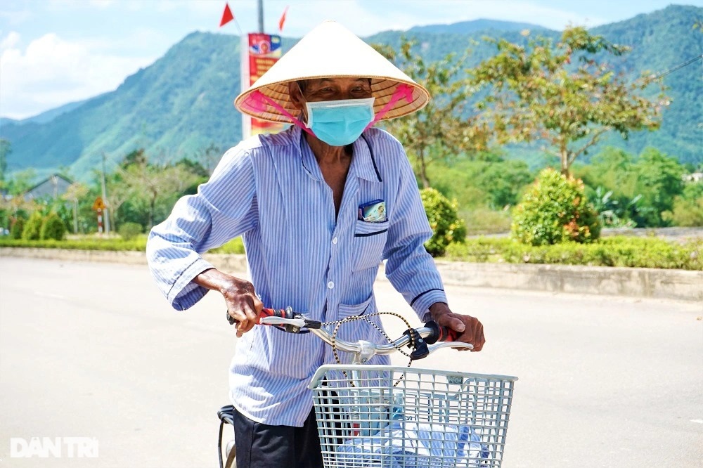 Dị nhân gần nửa thế kỷ không ngủ bây giờ ra sao? - 12