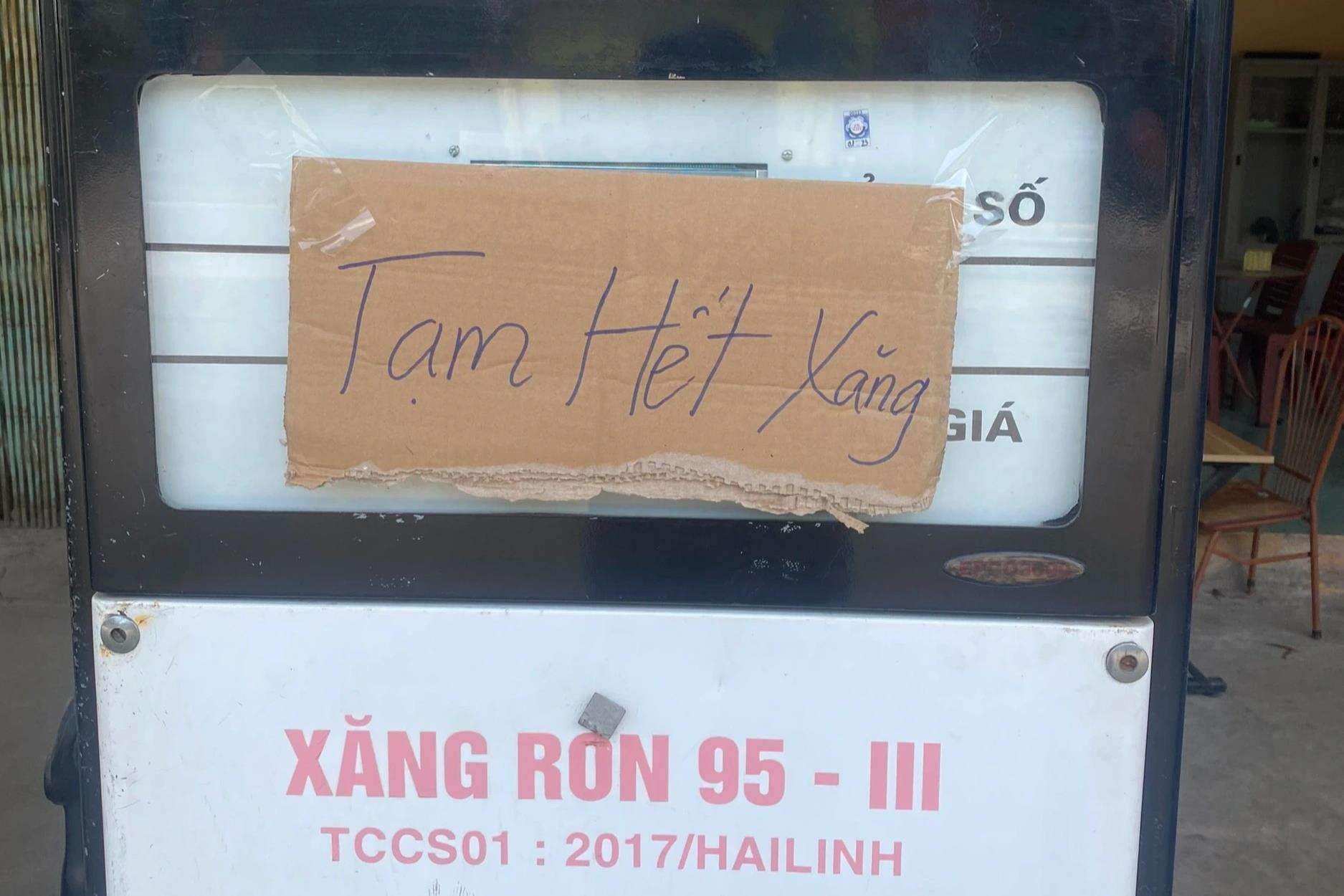 Kiến nghị điều chỉnh giá xăng dầu ngay ngày 1/9 thay vì lùi tới tận 5/9 - 1