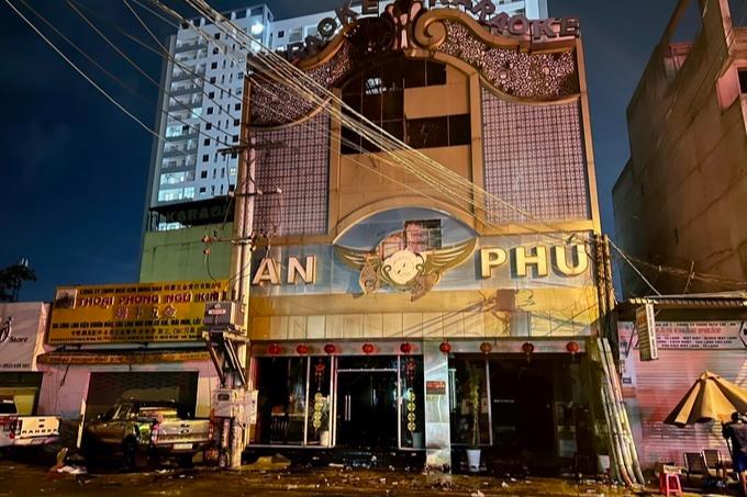 Vụ cháy quán karaoke 32 người chết: Phòng hát không chốt cửa - 1 Vụ cháy quán karaoke 32 người chết: Phòng hát không chốt cửa - 1