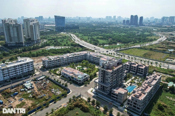 Đại gia địa ốc ôm nghìn tỷ đồng hàng tồn kho: Khóc hay cười? - 3