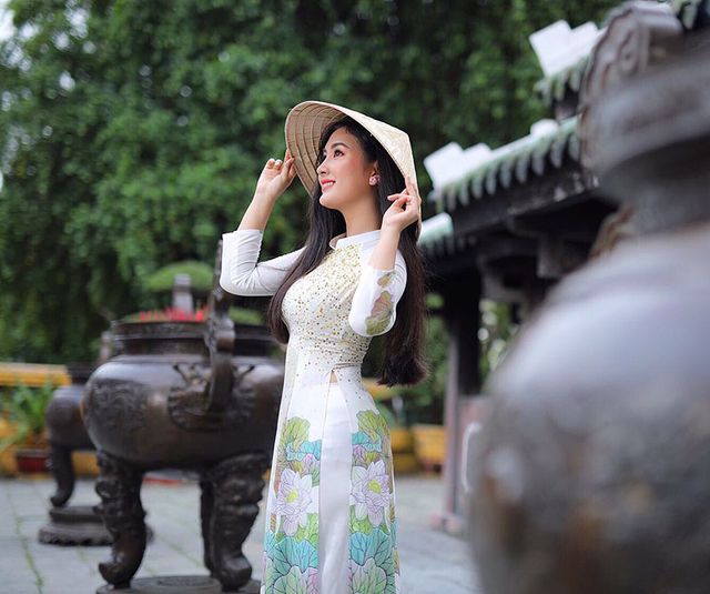 Nữ sinh ĐH Sài Gòn sở hữu nhan sắc khả ái đốn tim dân mạng - 5