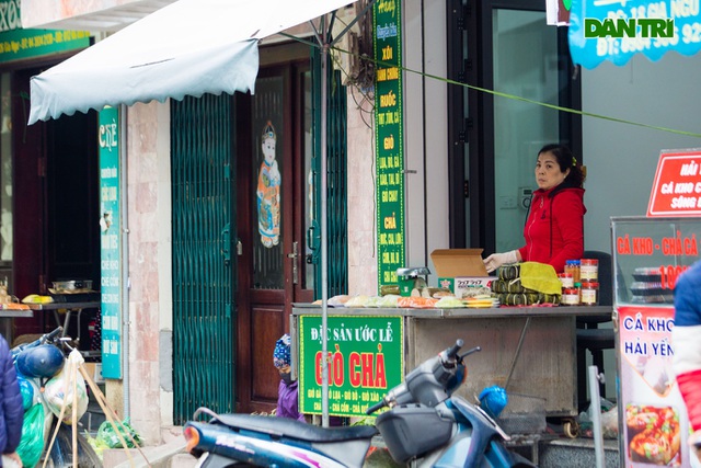 Cảnh vắng vẻ đìu hiu chưa từng có ở khu chợ sắm Tết của nhà giàu Hà Nội - 13