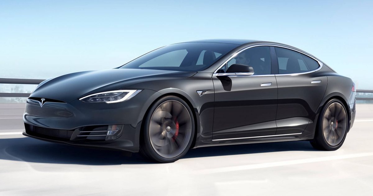 Tesla Model S cán mốc 647km sau mỗi lần sạc điện