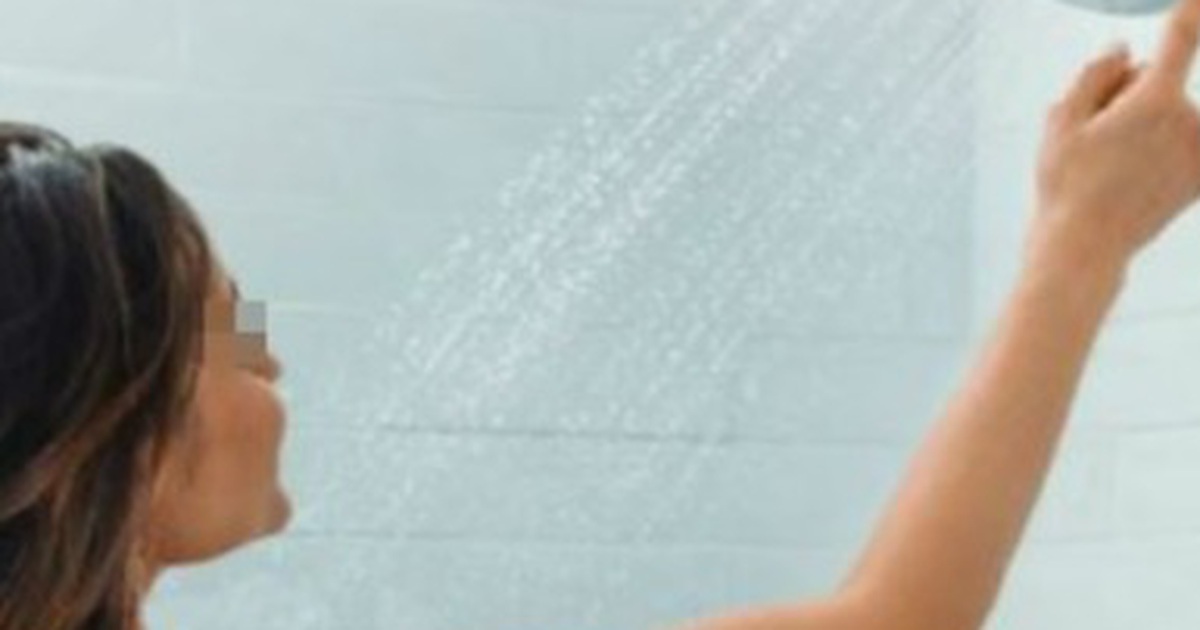 Cặp đôi phẫn nộ vì bị quay lén cảnh nhạy cảm trong khách sạn 5 sao