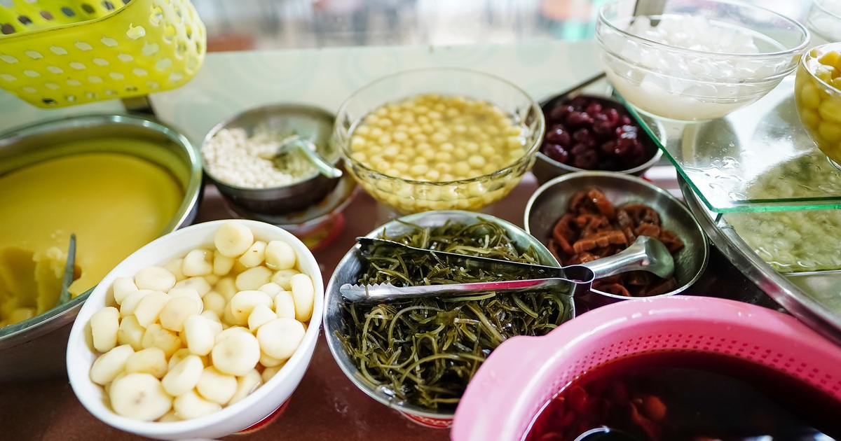 Những quán ăn đi cùng năm tháng ở Sài Gòn