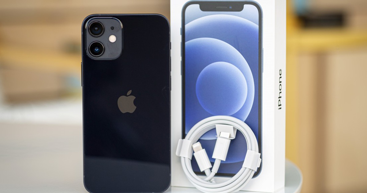 iPhone 12 và 12 mini bất ngờ giảm giá sau một tuần về Việt Nam