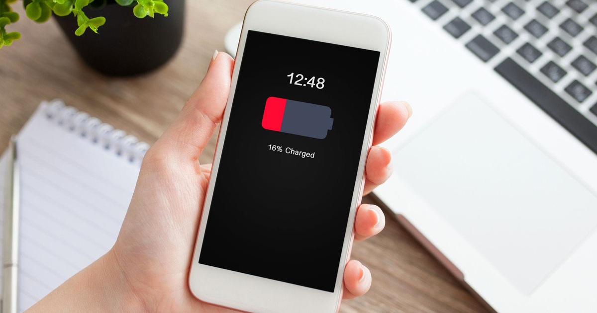 Người dùng iPhone đời cũ tại Việt Nam 