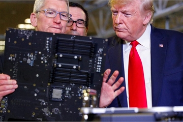 Chiếc máy tính trị giá gần 140 triệu đồng được CEO Apple tặng ông Trump
