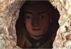 Kỳ lạ bức tượng Phật nằm trong hốc cây hơn 1.000 năm tuổi