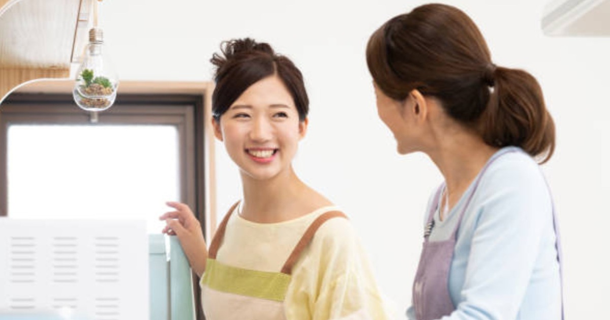 Cô gái ‘chặt’ rau muống khi ra mắt nhà bạn trai, bị đuổi khéo ‘về kẻo muộn’