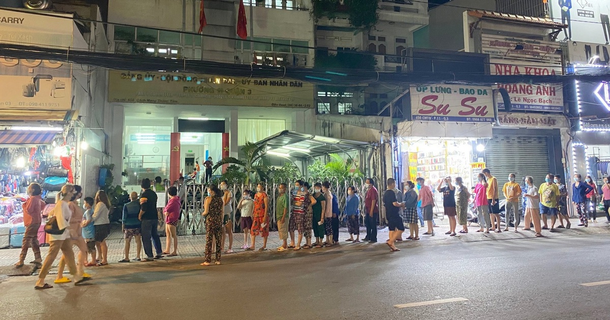 TP.HCM khẩn cấp xét nghiệm 2.000 dân do một ca nhiễm Covid-19