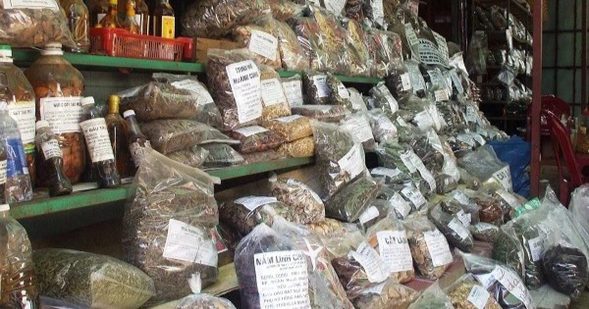 Bát nháo thị trường thuốc đông y, thực phẩm chức năng trên mạng