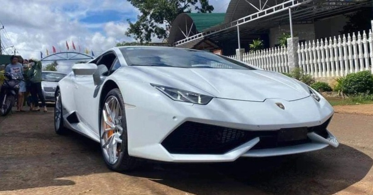 Cận cảnh siêu xe Lamborghini Huracan của thanh niên 23 tuổi ở Đắk Lắk