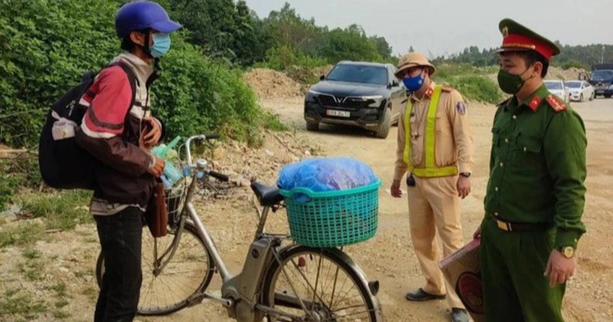 Đạp xe gần 2.000 km từ An Giang lên Tuyên Quang xin việc