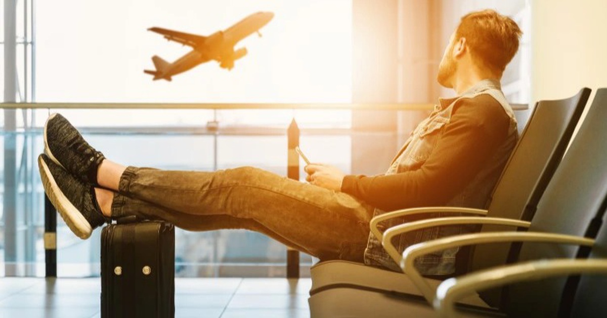 Tại sao không nên đi máy bay vào thời điểm chiều tối?