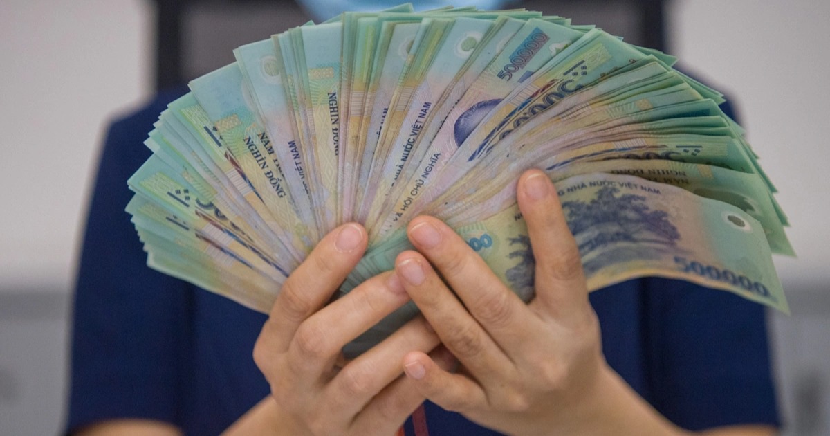 Vì sao người thu nhập suýt soát nghìn đô mỗi tháng vẫn không phải nộp thuế?