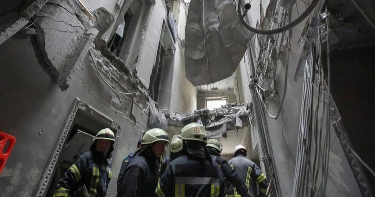 Người Việt giữa 'tâm bão' Ukraine: Tiếng bom rầm rầm, thấp thỏm cả đêm