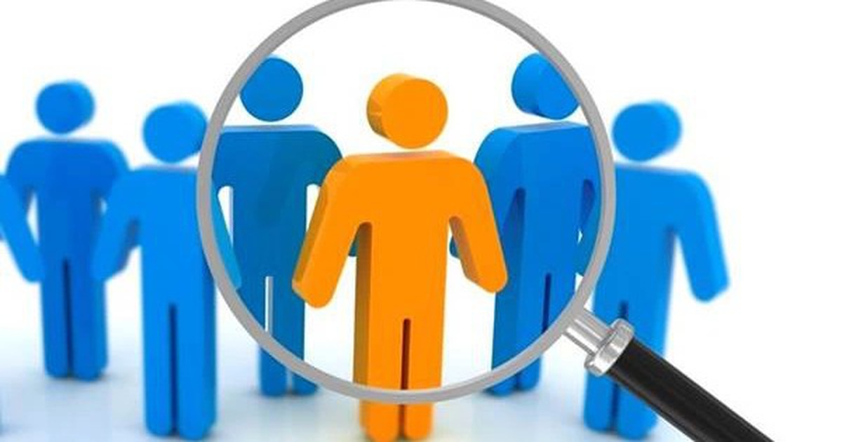 Giám đốc công ty chứng khoán có được đồng thời làm cho công ty khác?