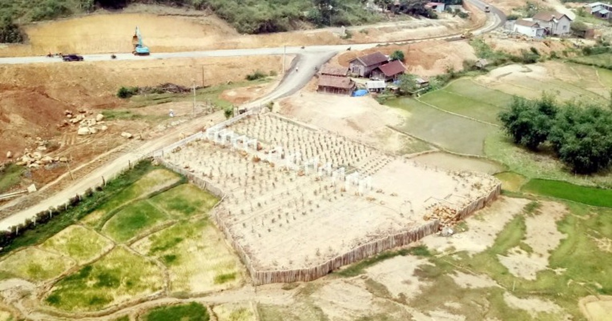 San đất đồi, lấp đất ruộng trái luật để làm trang trại ở Măng Đen