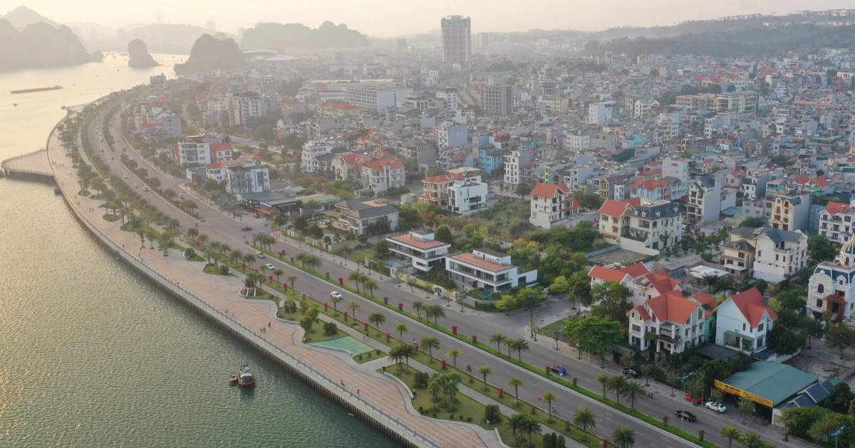 Real estate “rich town” Ha Long is “inflated” up to a hundred billion dong