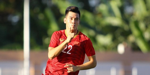 Nghe VietNamNet: Tiến Linh lập hattrick, U22 Việt Nam thắng đậm U22 Lào