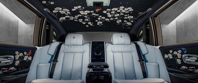 Sieu doc dao Rolls-Royce Phantom phien ban '999 doa hong' hinh anh 1