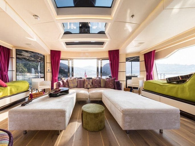 Tan muc sieu du thuyen dat vang 720 ty dong phuc vu dai gia hinh anh 7