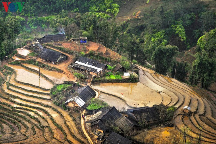 exploring spectacular sight of sapa during spring hinh 4