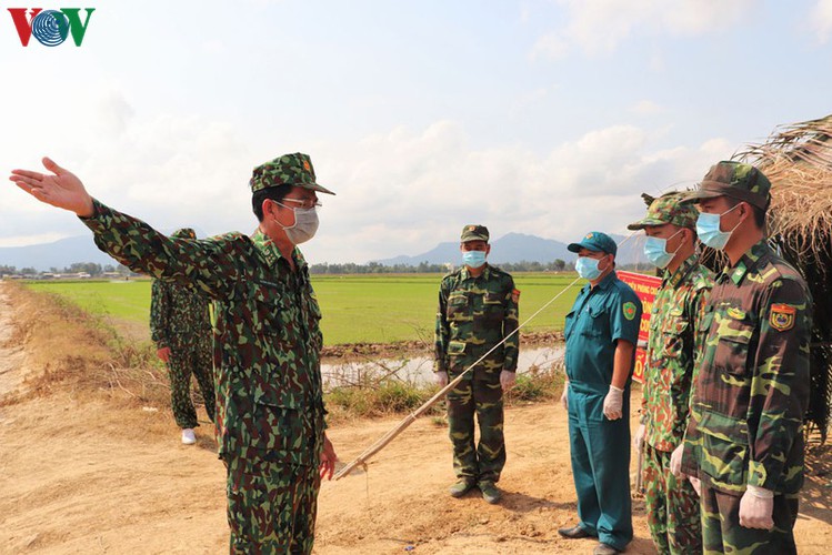 covid-19: a firm protective shield erected along south-western border hinh 4