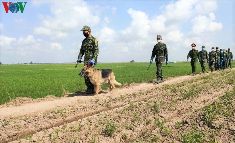 covid-19: a firm protective shield erected along south-western border hinh 5