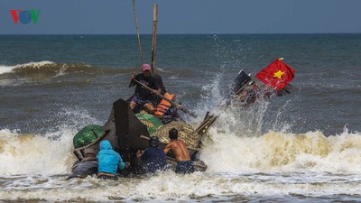 A glimpse of a rustic fishing village in Thua Thien-Hue