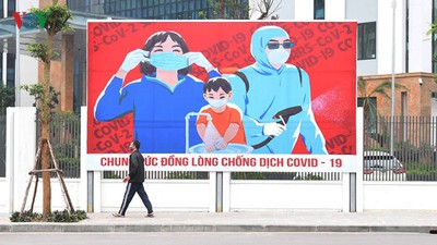 Streets of Hanoi filled with informative messages to aid fight against COVID-19