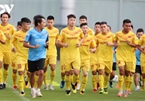 Vietnam U22 players train hard in anticipation of SEA Games 31