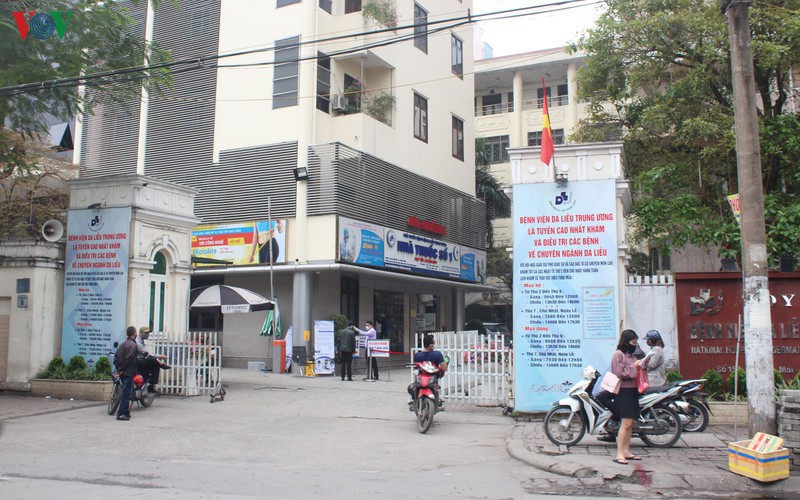 hanoi hospital under scrutiny after covid-19 infection hinh 10